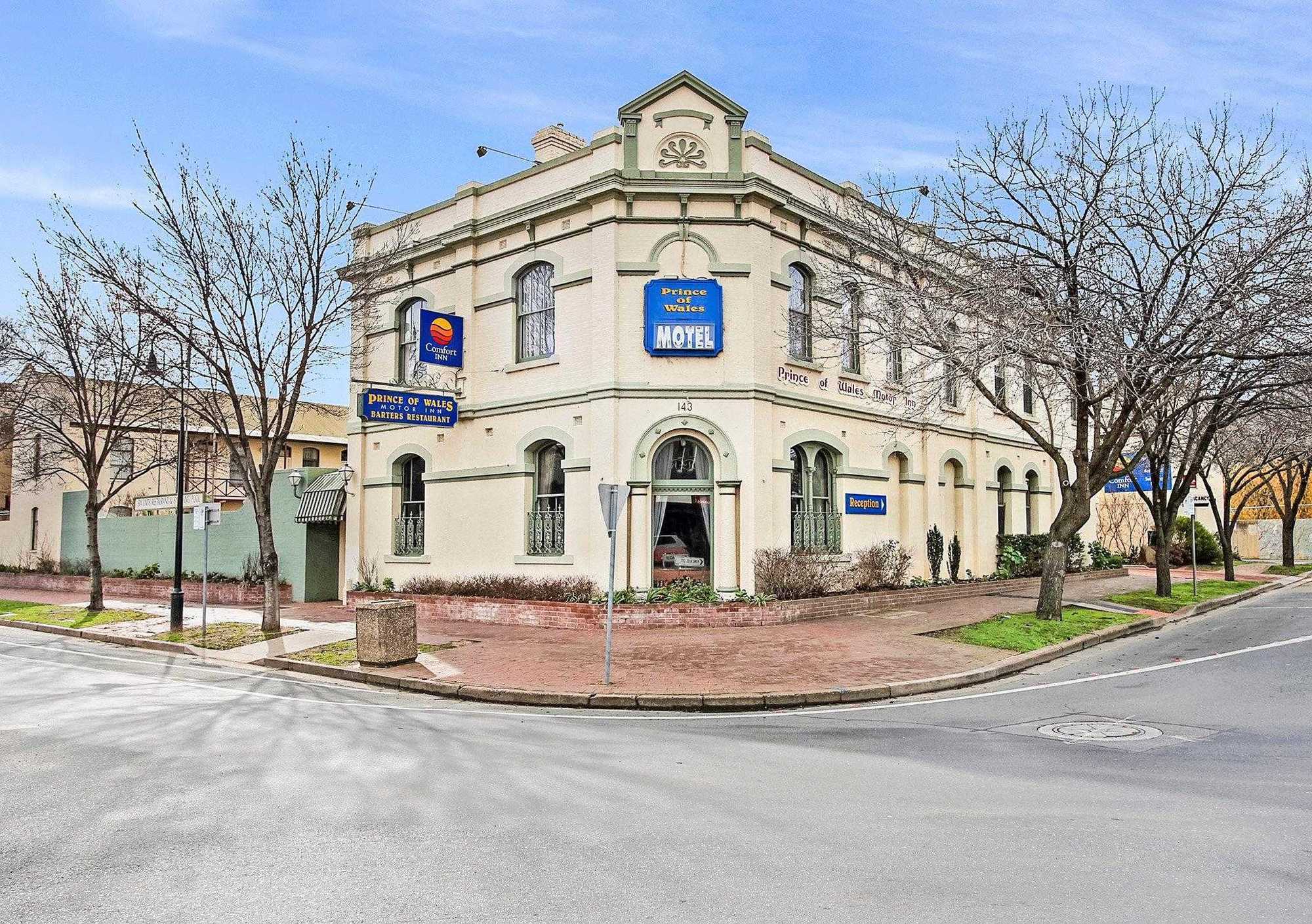 Prince Of Wales Hotel Уогга-Уогга Экстерьер фото